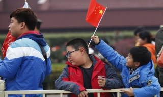 Китай облекчава политиката си за едно дете в семейство