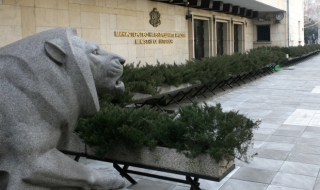 СДВР: Полицаите нямат официална задача да охраняват Факултета по журналистика