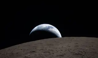 Астронавтите от лунната мисия "Артемис 2" заснеха от Космоса залез на Земята (СНИМКА)