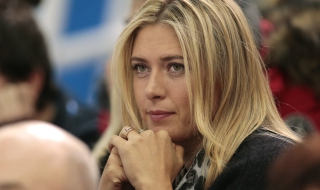 Шарапова обърна Стосър и продължава напред в Париж