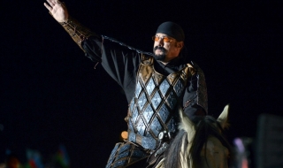 Стивън Сегал ще става руски гражданин