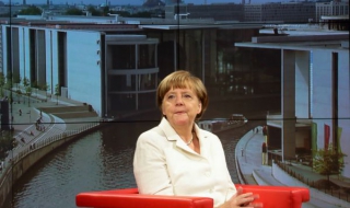 Меркел:  Класическо съкращаване на гръцкия дълг не може да се случи