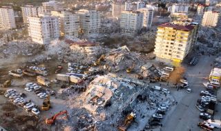 Десетдневно бебе е извадено живо от руините от земетресението в Турция