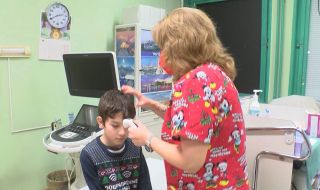 Подновяват ваксинирането на деца в "Пирогов"