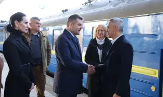 „Укринформ“ потвърди: премиерът на България и ключови министри пристигнаха в Киев