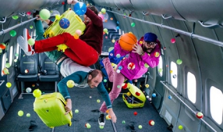 Първи музикален клип, заснет в безтегловност