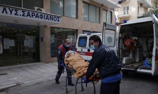 Гърция с нов антирекорд на починали от COVID-19
