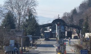 Властите не допуснаха Милен Врабевски и Андрей Ковачев в Северна Македония