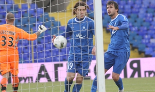 Тасевски преподписа с Левски до 2013 година