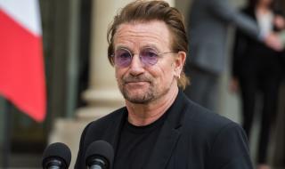 Боно от U2 се включвал в радиопредавания под фалшиво име