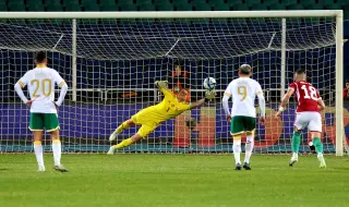 Ето кои повика селекционерът на България за турнето в Индонезия 