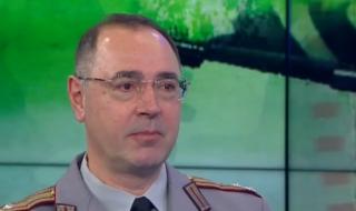 Инфекционист: COVID-19 ще изчезне за малко през топлите дни, но пак ще се върне