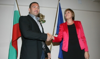 Мариана Георгиева: Пулев е пример за младото поколение