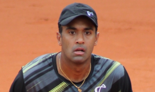 Рам шокира Карлович на финала в Нюпорт