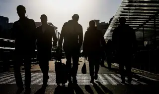 A record number of EU citizens left Belgium in 2024. 