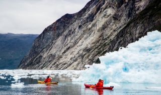 Гренландия потъмнява