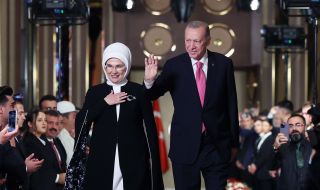 Съпругата на Ердоган: владетелката на хилядата стаи