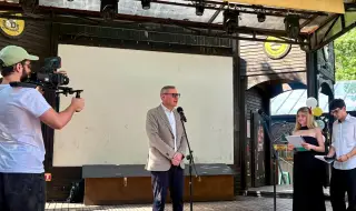 Евтим Милошев и Десислава Радева откриха фестивала WORKSHOP ЕЛЕНОВ’26 и се срещнаха с талантливи млади творци