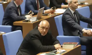 Калоян Методиев: Виждам как Борисов брани "Възраждане", да добави още едно тире