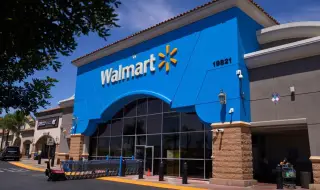 За пръв път в историята си Walmart достига пазарна капитализация от 1 трилион долара