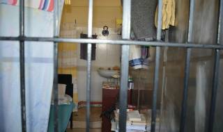 22-ма затворници живеят на 30 кв.м в Плевенския затвор