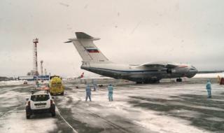 Самолет с драматично кацане в Русия