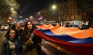 Армения отива на избори след загубата във войната срещу Азербайджан