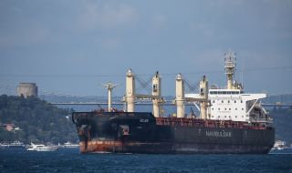 Още четири кораба със зърно са отплавали от Украйна