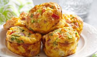 Рецепта за вечеря: Яйчени мъфини с различни плънки