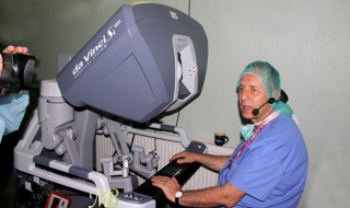 Роботизираната хирургия не е мит, а реалност