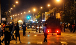 Втора нощ на размирици в Скопие