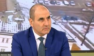 Цветанов останал без пукната пара и само на кредити заради апартамента с асансьора