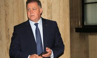 Ненчев: През моя мандат не пускахме руски самолети, а сега...