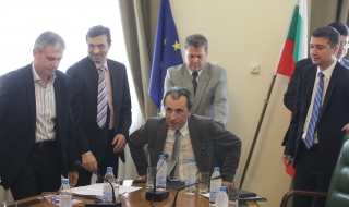 Синдикатите поискаха отново диалог в Тристранката