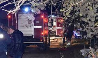 Връщат възрастните хора в изгорелия дом след два месеца