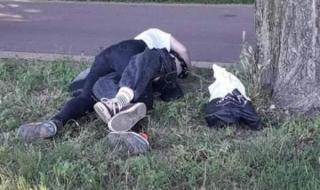 След луд купон в дискотека, младежи се "награбиха" в градинка