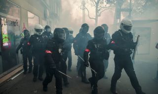 Френският парламент обяви, че ще пренапише спорния закон