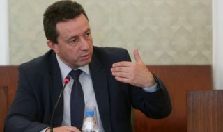 Янаки Стоилов: Възможни са предсрочни избори, но не веднага