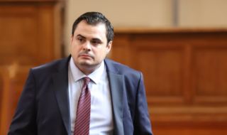 Петър Николов: Румен Радев и Иван Гешев помогнали за коалирането на ГЕРБ и ПП-ДБ