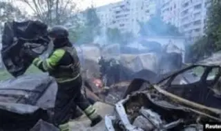След полунощната атака в Одеса: Русия удари Харков, има разрушения и пострадали