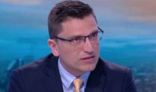 Сабрутев: Няма да позволим да сме параван, зад който ДПС, „Възраждане“ и ГЕРБ да имат регулатори с 5-годишен мандат