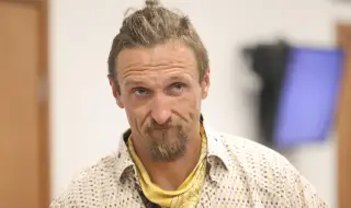 Неволите нямат край: Хакнаха профила на Димо Алексиев