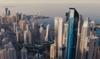 Строят най-високата часовникова кула с жилища в света (ВИДЕО)
