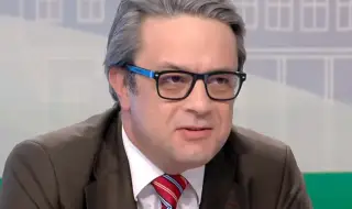 Тома Биков: В партията на Радев са дадени много средства. Водят скъпа кампания. Да не би олигархията да е намесена?