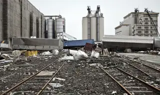 The nuclear reactor, which was restarted 13 years after the Fukushima accident, was shut down due to a problem 