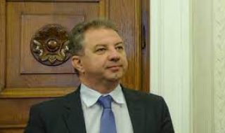 Борис Ячев: Служебното правителство няма механизъм и воля да прилага твърди икономически мерки