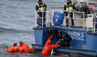 Лодка с бежанци потъна в Егейско море, има загинали