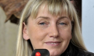 Елена Йончева оглавява листата на БСП в Хасково