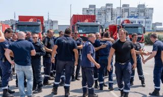 Българските пожарникари се завърнаха от Гърция