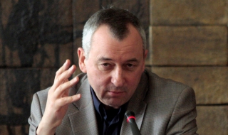 Пирински: Първанов се оттегли, защото е преценил